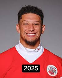 Pat Mahomes Haircut