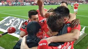 When cristiano ronaldo and joao felix met for the first time hd. Benfica Lissabon Star Joao Felix Feiert Tor Mit Kleinem Bruder