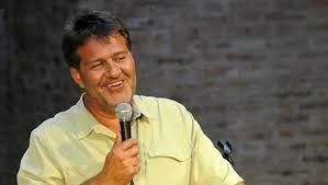 Szerintem hadházi az egyik legjobb. Gyulai Hirlap Hadhazi Laszlo Mit Mond Az Utcan A Tevenezo Kozonseg Hadhazi Gyere Ki Adj Jegyet