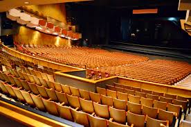 queen elizabeth theatre amphitheater in vancouver