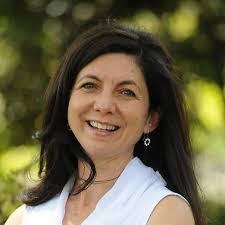 Debbie Burt's Instagram, Twitter & Facebook