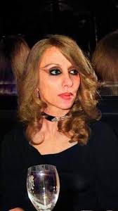 لونه أزرق جميلٌ، وهو أجودها. ÙÙŠØ±ÙˆØ² Ù„Ù„Ø£Ø¨Ø¯ Fairouz Forever Community Facebook