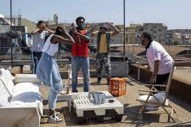 Stream tracks and playlists from che omar on your desktop or mobile device. Che Omar Che Soh Il Viaggio Di Yao Un Film Di Philippe Godeau Omar Sy Vuoi Sapere Come Lotto Io Mangaps