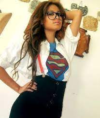100 Cheap And Easy Diy Halloween Costumes Superman Halloween Costume Holloween Costume Superman Halloween