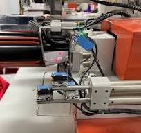 Top Quality Factory SOMAX SM-07A Automatic Futbol T-shirt Sweatshirts  Circular Bottom Hemming Industrial Robotic Sewing Machine