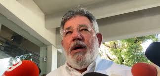 VIDEO) Víctor Díaz Rúa en funeraria Blandino: «Estoy por el hijo de Rondón» 