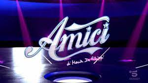 Il serale di amici 2019 quando inizia? A Che Ora Inizia Amici Di Maria De Filippi Orario Messa In Onda Su Canale 5
