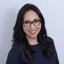 Tamara Levis's Instagram, Twitter & Facebook