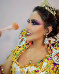 Dora Venegas's Instagram, Twitter & Facebook