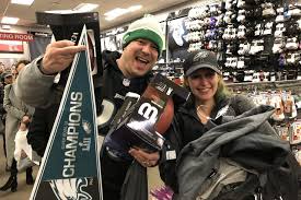 • eagles fans, celebrate philadelphia's first super bowl title with si's special commemorative package. Eagles Fans Rush To Purchase Super Bowl Merchandise Phillyvoice