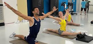 Jun 10, 2021 · xl delegatie, xl ambities: Foto S Kijken Lenige Djokovic Gaat Spagaat Voor Nina Derwael En Traint Even Later Met Murray Tennisplaza