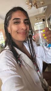 Sound familiar anybody? Karen Lippy? 😉😆😆