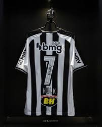 Kulüpten yapılan açıklamada, 2022'nin sonuna kadar hulk ile anlaşma sağlanmıştır. Galo Reserva O Numero 7 Para Ser Usado Na Camisa Do Atacante Hulk Lance