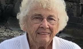 Roxanne Miller, Author at The Westfield News