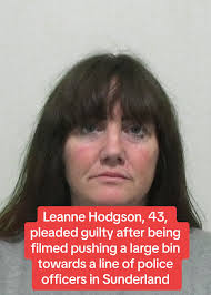 Leanne Hodgson Throwing Bin