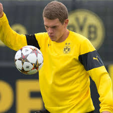 Beim confed cup zeigt sich matthias ginter von seiner besten seite. Matthias Ginter Bleibt Borussia Dortmund Treu Und Nennt Bvb Seinen Herzensverein Bvb 09