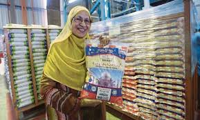 Terbaru, daripada data yang dikongsikan salah satu pengeluar tempatan melalui canalys, ia memperlihatkan lima jenama telefon pintar popular di malaysia pada suku pertama 2020. Kisah Usahawan Beras Faiza Inspirasi Buat Anda Ilabur