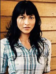 Emily's appearance in Gilmore Girls first episode