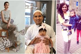 Dari hasil pernikahannya tersebut, faisal nasimuddin dan emilia hanafi dikarunai 2 orang anak, yang bernama: Emilia Hanafi Mantan Istri Faisal Nasimuddin Yang Berteman Dekat Dengan Siti Nurhaliza Semua Halaman Grid Hot