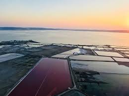 From The Plane Sunset Marignane Airport Marseilleprovence Etangdeberre Fromtheplane Intheair Jackdemarsei Airplane View Natural Landmarks Landmarks