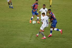 Neste domingo (13), botafogo e remo entram em campo no estádio raulino de oliveira, em volta redonda, às 16h (de brasília), pela 3ª rodada da série b do campeonato brasileiro. Fortaleza X Botafogo Confira Ao Vivo Tudo Sobre O Jogo Jogada Diario Do Nordeste