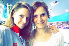 Szz kapás boglárka sokat szívét törte össze a riói olimpiáról hazaérkezvén, amikor kijelentette, van barátja, más férfinak nincs esélye nála. Gyorsabb Mint Hosszu Katinka Ezert Az Uszonoert Rajong Az Egesz Orszag Hazai Sztar Femina