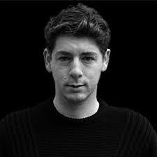 Eric Mack's Instagram, Twitter & Facebook