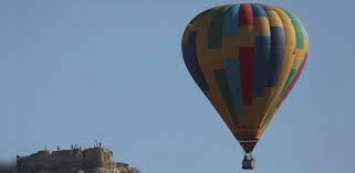 Four of them were pronounced dead at the scene, and the fifth person died after being taken to the hospital in critical condition. Pilot Passes Away After Hot Air Ballon Crashes Near Rhine Two Passengers Injured Deccan Herald