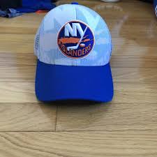 New york islanders bucket hats and visors are also available at our shop at fansedge. New York Islanders Reebok Draft Hat Sidelineswap