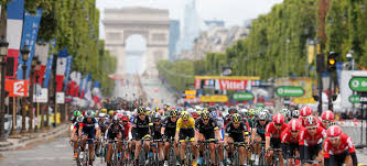 « cher tour, je t'aimerai toujours » : Arrivee Du Tour De France Le 23 Juillet 2017 Comite Champs Elysees