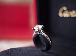 Bague cartier baignoire or jaune diamants. Cartier 1895 Solitaire Bague De Fiancailles Platinum Etsy
