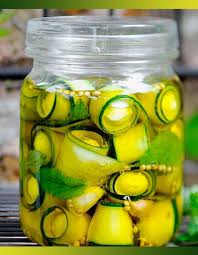 Je Conserve Mes Legumes En Bocaux Et Autres Je Cuisine Mon Potager Courgettes Marinees Recettes De Conserve Courgette En Bocal