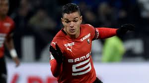 Un coach expérimenté spécialisé dans la relance d'internationaux tricolores, une place de titulaire garantie. Ex Rennes Star Ben Arfa Does Things Not Normal Niang Goal Com