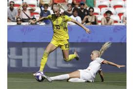 Mientras se especulaba con la salida de su compatriota sofia jakobsson, la cual ya ha confirmado su adiós, se esperaba que. Schweden Besiegt England Im Spiel Um Platz Drei