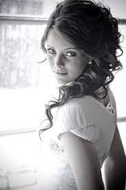 How To Incorporate Your Bangs Into Your Wedding Hairstyle Hair Styles Long Hair Styles Wedding Hairstyles For Long Hair