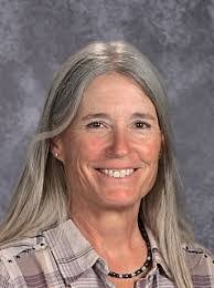 Laurie Howard's Instagram, Twitter & Facebook