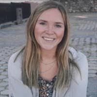 Olivia Brewster's Instagram, Twitter & Facebook