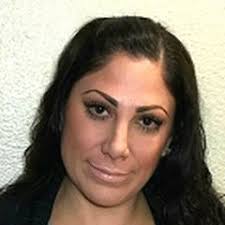 Paula Meneses's Instagram, Twitter & Facebook