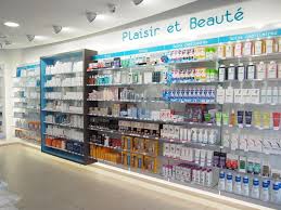 Pharmacie Mathieu 11 Pharmacy Design Store Layout Ceiling Design