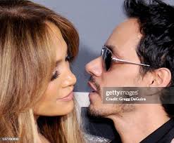 Sean Coombs & Jennifer Lopez 8 News Photo