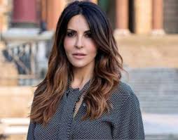 «ho sempre ragionato su quello che desideravo, compiendo scelte, anche azzardate, ma sempre rispondenti a ciò che volevo. Chi E Sabrina Ferilli Eta Marito Figli Mamma Carriera E Vita Privata