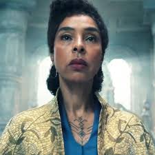 𝐊𝐮𝐝𝐨𝐬 𝐄𝐯𝐞𝐫𝐲𝐰𝐡𝐞𝐫𝐞 These two women right here, Rosamund Pike  and Sophie Okonedo, completely transformed the way I experience television.  They gave me the interest I now have in TV shows and made
