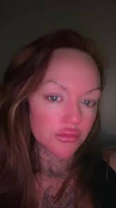 Annmarie (@weeannie40)