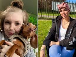 La estrella de TikTok Leah Smith muere a los 22 años después de una batalla  contra una rara forma de cáncer