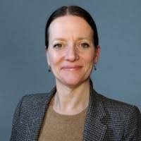 Heidi Staples's Instagram, Twitter & Facebook