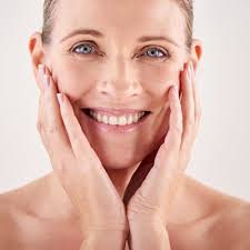 Our msc skin ageing and aesthetic medicine course is aimed at qualified medical/dental practitioners who want to learn more about cosmetic medicine. Aesthetic Medicine How To Smooth The Skin Of The Face