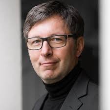 Daniel Osterkamp's Instagram, Twitter & Facebook