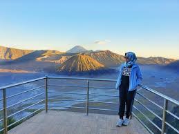 Maka, jika ditotal estimasi biaya paling murah dari jakarta ke bromo sekitar rp 183.000 per orang satu kali jalan. 5 Tips Aman Naik Mobil Pribadi Ke Bromo