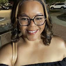 How to achieve this hairstyle?