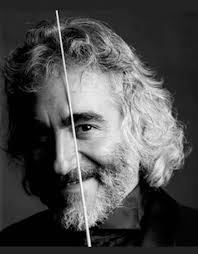 In November 18th in 2003 the World of music lost composer and producer Michael  Kamen. He is known by Queen fans for working